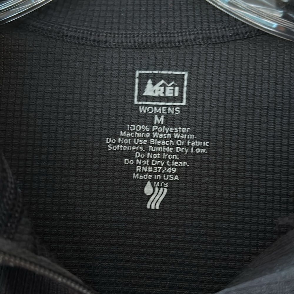 REI 1/4 Zip Front Base Layer - Picture 5 of 6